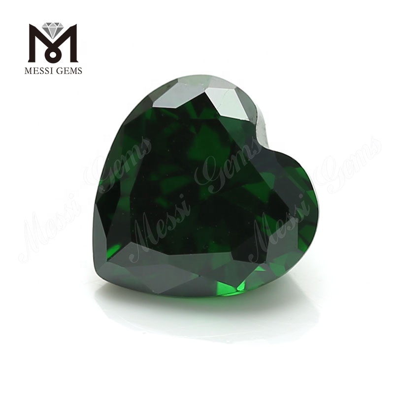 Grüne Farbe Herz geschnitten 10 * 10 mm synthetischer Zirkonia CZ Stein